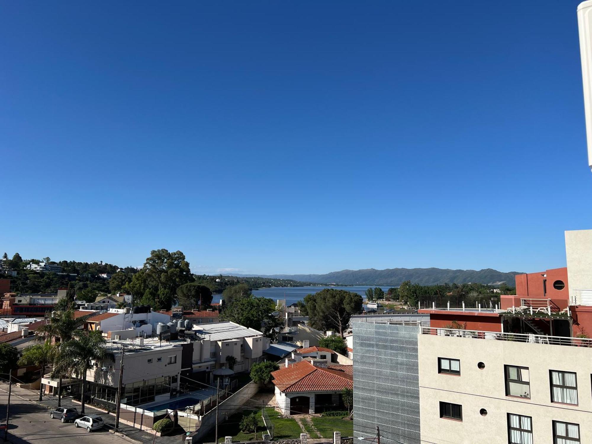 Edificio Veneto III - Departamento De Un Dormitorio A Pocas Cuadras Del Centro Villa Carlos Paz Exterior foto